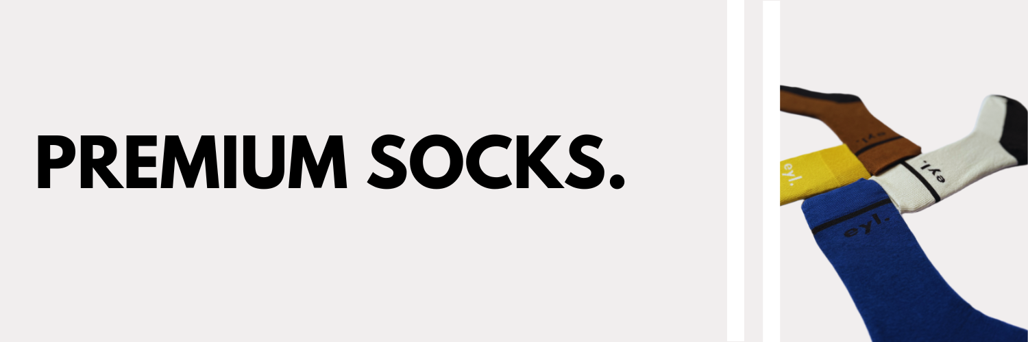 PREMIUM SOCKS.